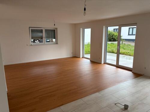 Foto - Barrierefreie moderne 3-Zimmer Erdgeschosswohnung mit Garten in B