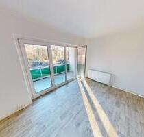 NEU sanierte 2-Raum-Wohnung in begrünter Wohnlage - Chemnitz Altendorf