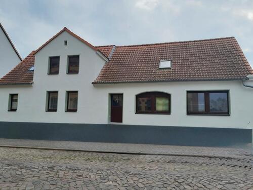 Foto - Mehrfamilienhaus Mit Kfz Werkstatt und Gewerbegrundstück 2900 m2