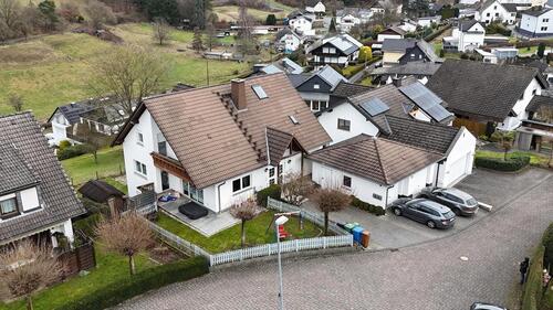 Foto - 3 Zimmer Erdgeschoßwohnung in Straßenhaus