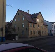 B015 1-L Zentrumsnahe 3-Zimmerwohnung mit Terrasse - Schwäbisch Gmünd