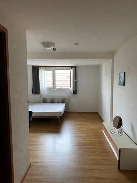 Foto - 1 Zimmer Apartment - 650,00&nbsp;EUR Kaltmiete, ca.&nbsp; 25,00&nbsp;m&sup2;
