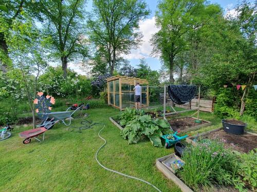 Foto - Sonniger, ruhiger Schrebergarten (ca 450 qm) mit Steinlaube