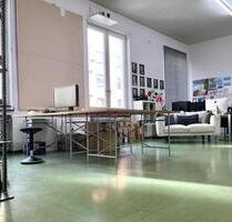 Schreibtischplatz im Glockenbachviertel mit Fotostudiomöglichkeit - München Ludwigsvorstadt-Isarvorstadt