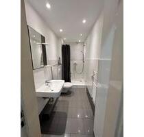 6 Zimmer Wohnung WG und Monteur geeignet - Bremen Hemelingen