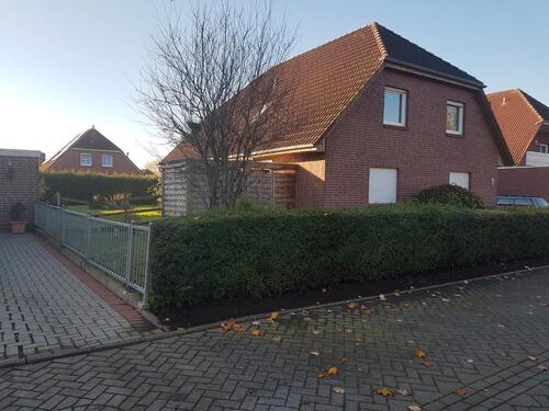 Foto - Solides EFH mit Einliegerwohnung, Garage und Garten in Dornum .