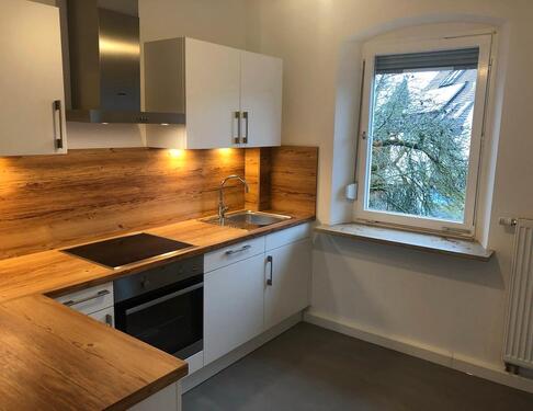 Foto - 3,5 Zimmerwohnung mit brandneuer EBK und Balkon in Altstadt Rbg.!