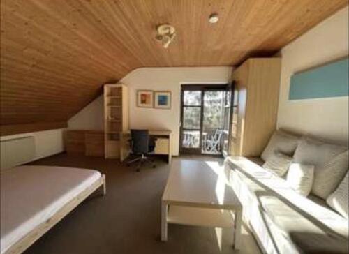 Foto - Dachgeschosswohnung für 1 berufstätige Person Wochenendheimfahrer