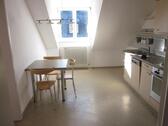 Foto - 2 Zimmer Dachgeschoßwohnung zur Miete in Hof