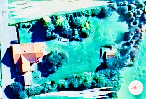 Foto - Freistehendes Ein-Zweifamilienhaus Wfl.ca.300m23065m2 Grundstück