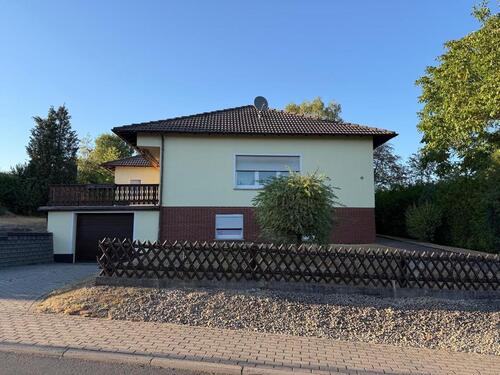 Foto - 5 Zimmer Bungalow in Flieden