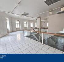 Repräsentative 1A Lage - 1.180,00&nbsp;EUR Kaltmiete, ca.&nbsp; 190,00&nbsp;m&sup2; in Zittau (PLZ: 02763)