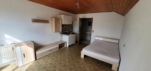 Foto - 1 Zimmer Dachgeschoßwohnung zur Miete in Schernfeld