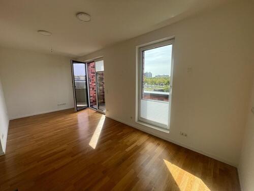 Foto - Exklusive neuwertige 3-Zimmer-Wohnung mit schönem Balkon von PRIVAT!