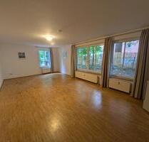 ruhiges & lichtdurchflutetes Büro Praxis Gewerbe - München Schwabing-Freimann