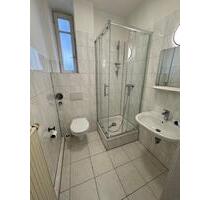 Großezügige 3 Zimmer Altbauwohnung - Stuttgart Stuttgart-Süd