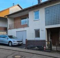 Doppelhaushälfte zu Vermietung - 800,00&nbsp;EUR Kaltmiete, ca.&nbsp; 129,00&nbsp;m&sup2; in Ruppertsweiler (PLZ: 66957)