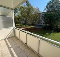 Sofort verfügbare 3-Raum-Wohnung mit Blick ins Grüne - Chemnitz Adelsberg