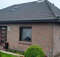 OHNE MAKLER !!! Einfamilienhaus mit großem Raumangebot und Garten - Friedrichskoog