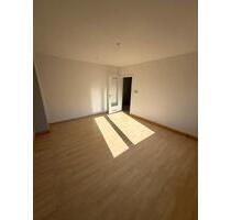 Gepflegte 2,5-Zimmerwohnung mit modernisiertem Bad - Lüdenscheid Staberg