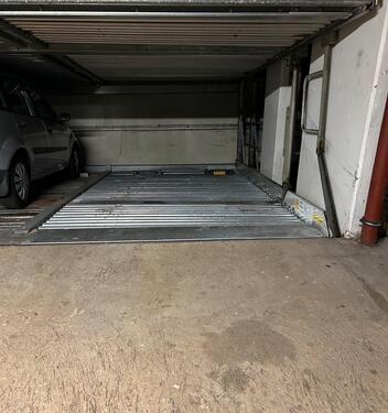 Foto - Tiefgaragenstellplatz in Würzburg-Sanderau zu vermieten