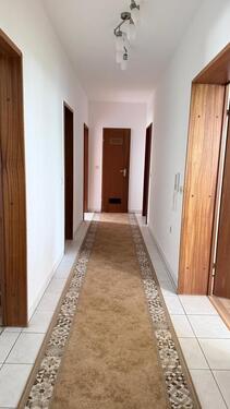Foto - WG Zimmer in waldbüttelbrunn - 590,00&nbsp;EUR Kaltmiete, ca.&nbsp; 100,00&nbsp;m&sup2;