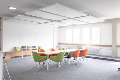 Foto - Helle Gewerbefläche Verwaltungsfläche KN-Unterlohn