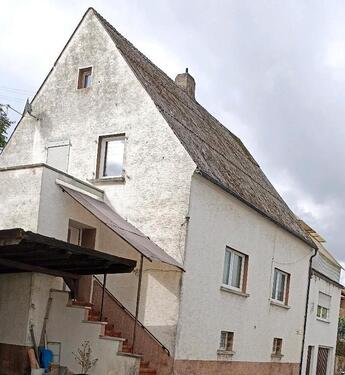 Foto - Zweifamilienhaus - 135.000,00 EUR Kaufpreis, ca.  122,00 m²