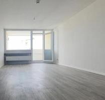 Renovierte Wohnung mit Panoramablick *Bo-Uni-Center* Nur in Kombination mit Garage zu vermieten! - Bochum Laer