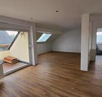 2,5 Zimmer Wohnung, ca 65m² komplett renoviert, 2.OG in Westhofen