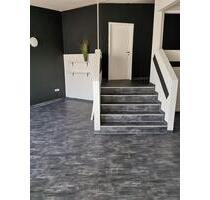 Vielseitige Gewerbefläche in Top-Lage direkt neben clever fit - Reutlingen Sondelfingen