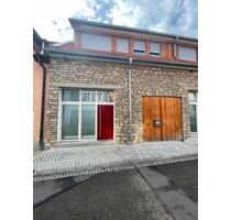 Modernes 4-Zimmer Reihenhaus - 1.250,00 EUR Kaltmiete, in Niedernhall (PLZ: 74676)