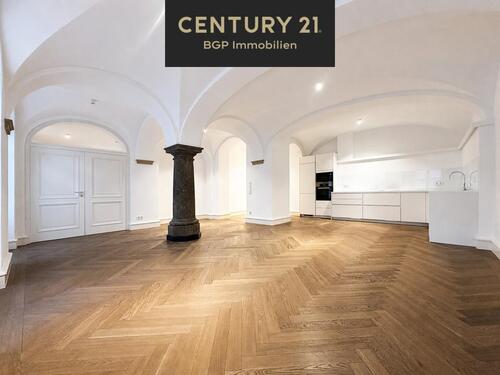 Foto - Exklusives Wohnen mit Komfort - 4.000,00&nbsp;EUR Kaltmiete, ca.&nbsp; 138,00&nbsp;m&sup2;