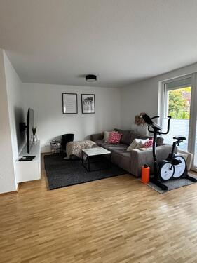Foto - 2-Zimmer Wohnung -EBK- Balkon- Garage 66m2