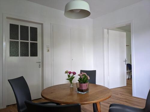 Foto - Eine Mieter*in für 2 Zimmer zur Untermiete - im Altbau