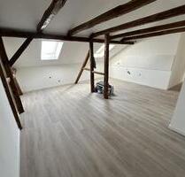 Sanierte 3-Raum–Wohnung mit Dachterrasse - Apolda