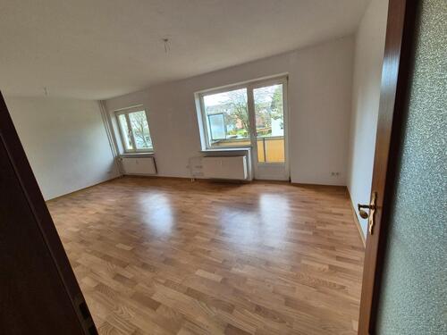Foto - Stylische 2-Zimmer-Wohnung im 1. OG – hell, ruhig & mit Balkon