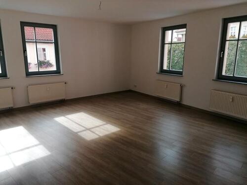 Foto - MODERNE und HELLE 4-Raumwohnung in zentraler Lage von Artern