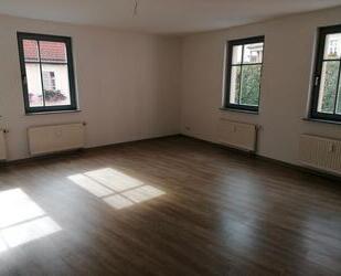 MODERNE und HELLE 4-Raumwohnung in zentraler Lage von Artern
