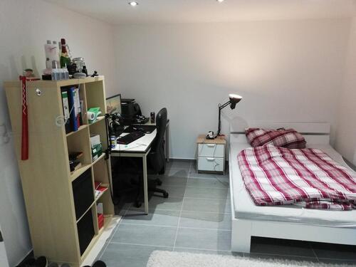 Foto - WG Zimmer - Zimmer - Wohnung - ZKB - zu vermieten an Studenten