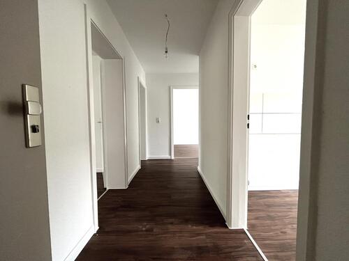 Foto - Helle 3-Zimmerwohnung - 530,00 EUR Kaltmiete,