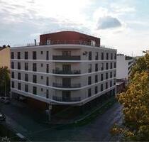 Campus Living Nürnberg - Überdachter KfZ Stellplatz