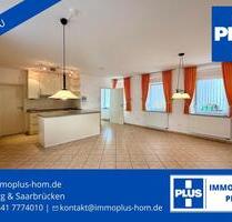 HOMBURG-CITY; TOP GEPFLEGTE UND HELLE 4 ZKB WOHNUNG MITTEN IN DER ALTSTADT