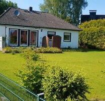 charmanter gepflegter Bungalow - 280.000,00&nbsp;EUR Kaufpreis, ca.&nbsp; 90,00&nbsp;m&sup2; in Todenbüttel (PLZ: 24819)