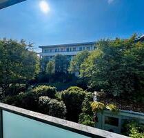 Elegante Etagenwohnung mit Balkon 96 m² - Hattersheim am Main Elegante Etagenwohnung mit Balkon 96 m² - Hattersheim am Main