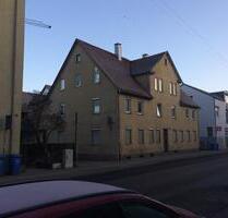 B015 1-L Zentrumsnahe 3-Zimmerwohnung mit Terrasse - Schwäbisch Gmünd