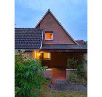 Renovierungsbedürftiges 5,5-Zi. Haus mit Garten & Bauland - Preetz