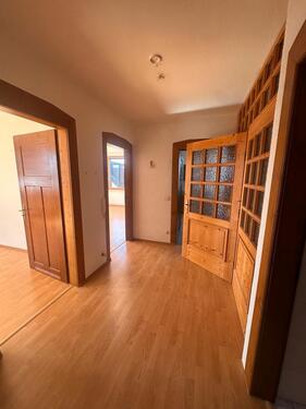 Foto - Moderne 3-Zimmer Wohnung mit 2 Balkonen, Garage & toller Aussicht