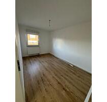 Moderne, kernsanierte 3-Zimmer-Wohnung in Köln-Esch