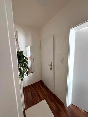 Foto - 2 Zimmer Dachgeschoßwohnung zur Miete in Leverkusen